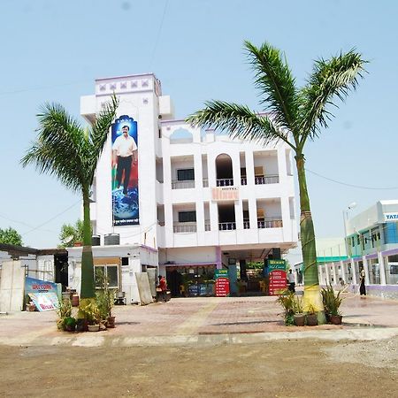 Hotel Utsav Shirdi Exterior foto