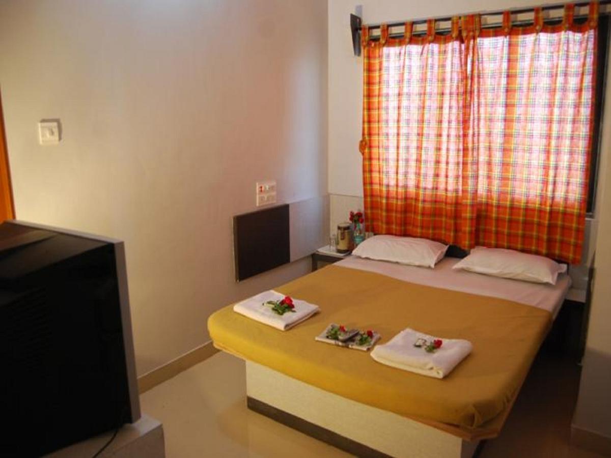 Hotel Utsav Shirdi Exterior foto